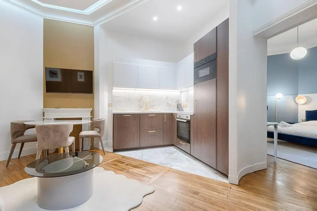 Apartment Mykeypers Luxury Parisian Flat - Heart Of *